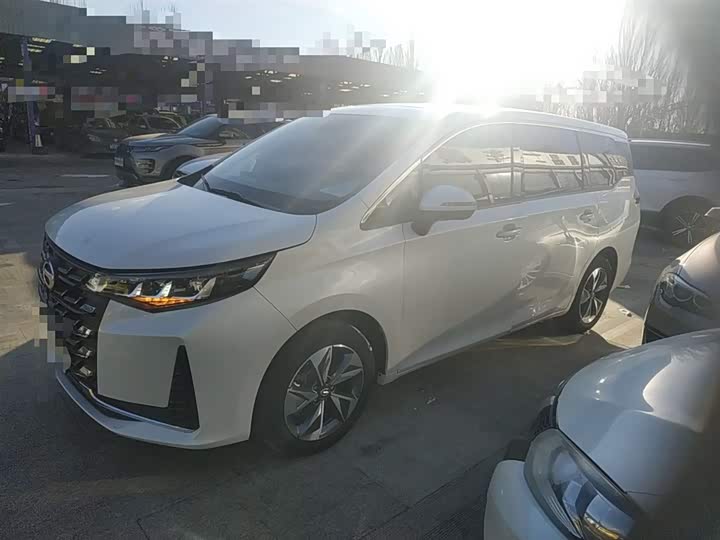 Фото 5 - GAC Trumpchi M6