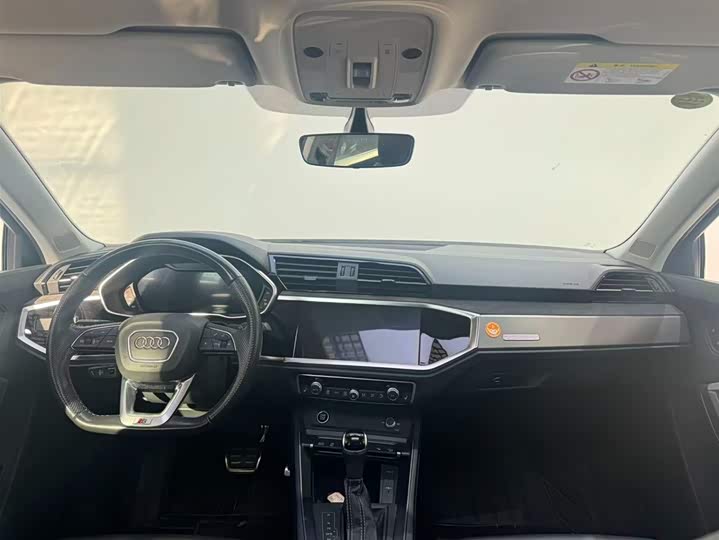 Фото 7 - Audi Q3 Sportback