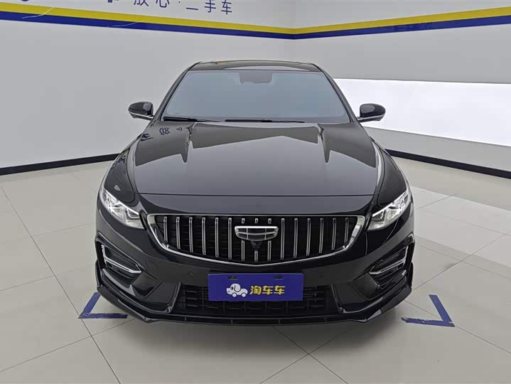 Фото 2 - Geely Preface