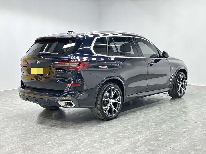 Фото 2 - BMW X5