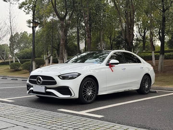 Фото 1 - Mercedes-Benz C-Class