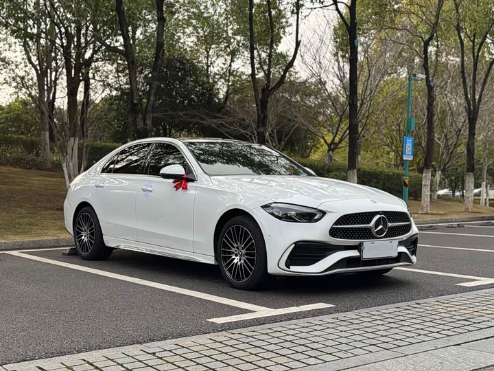 Фото 3 - Mercedes-Benz C-Class