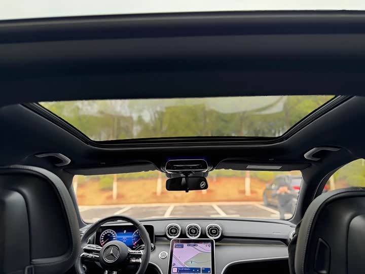 Фото 9 - Mercedes-Benz C-Class