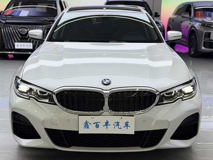 Фото 2 - BMW 3 Series