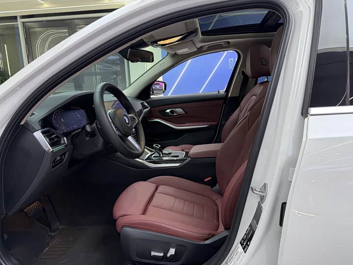 Фото 4 - BMW 3 Series