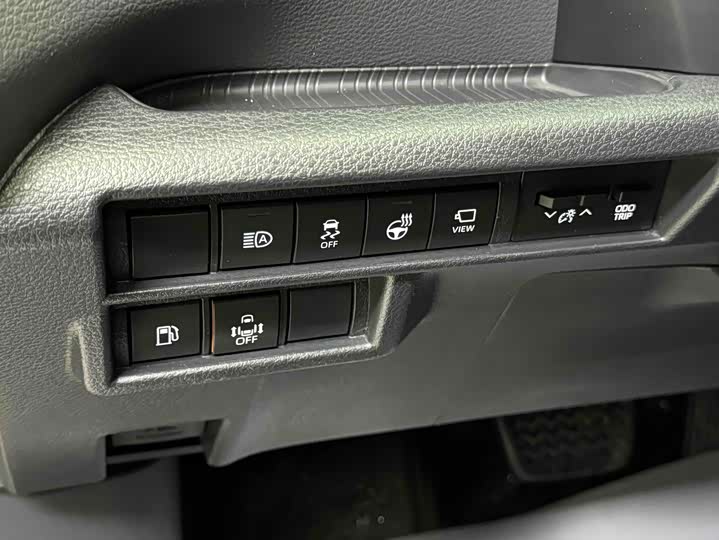 Фото 7 - Toyota Sienna