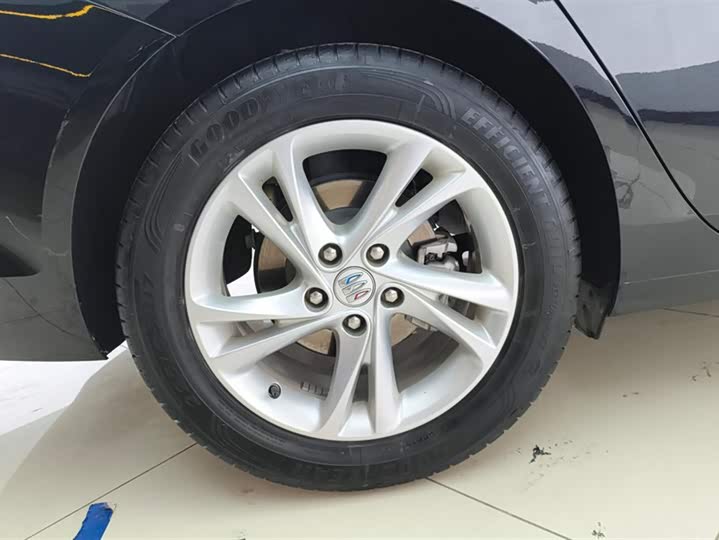 Фото 6 - Buick Regal