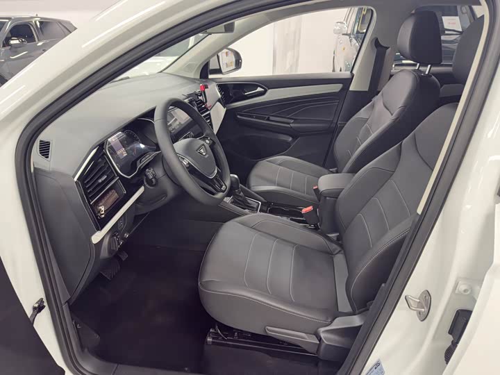 Фото 7 - Jetta VS5