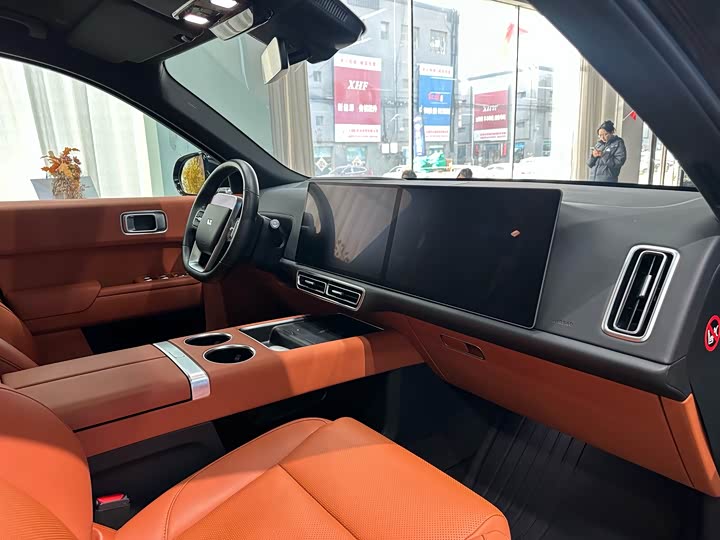 Фото 8 - LiXiang L9