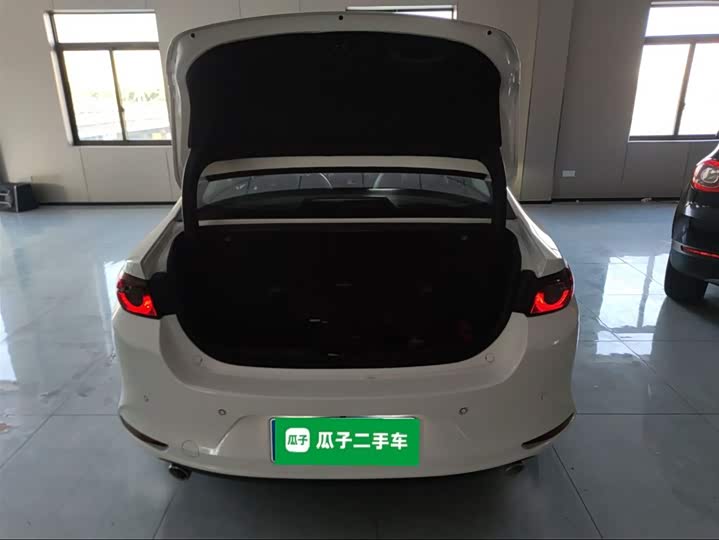 Фото 9 - Mazda 3 (Axela)