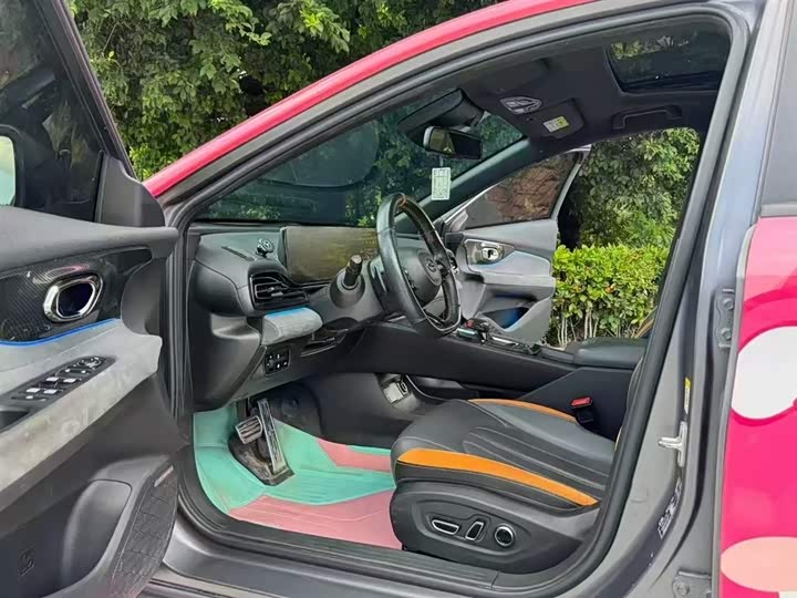 Фото 6 - GAC Trumpchi Empow R