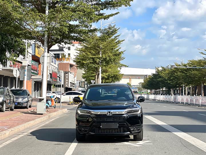 Фото 2 - Honda Breeze