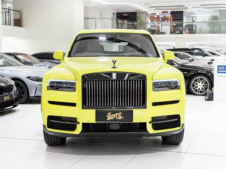 Фото 3 - Rolls-Royce Cullinan