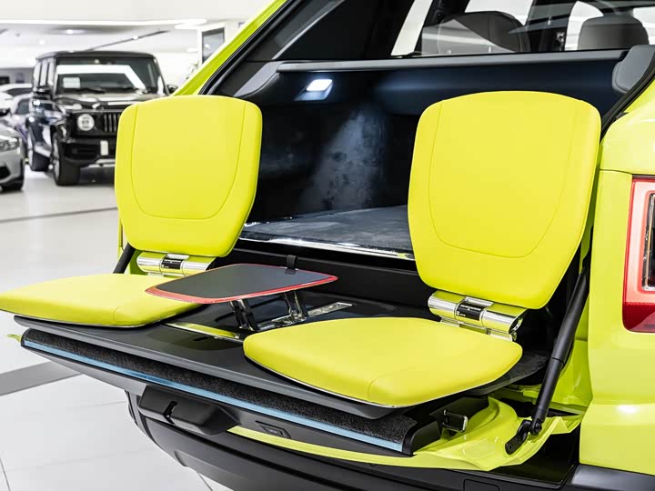 Фото 8 - Rolls-Royce Cullinan