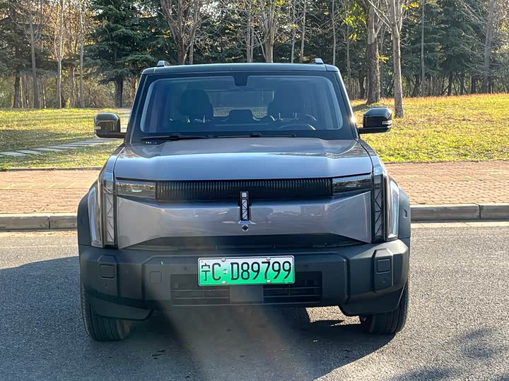 Фото 1 - Chery iCar 03T