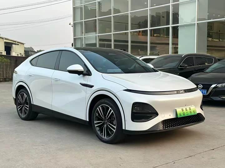 Фото 3 - XPeng G6