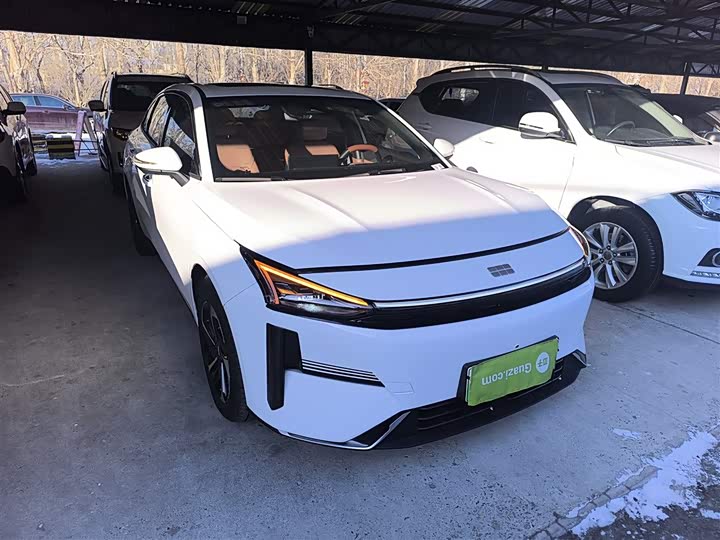 Фото 4 - Geely Galaxy L6