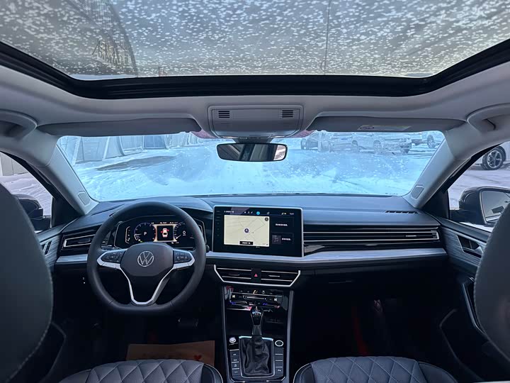 Фото 9 - Volkswagen Sagitar L