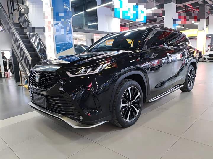 Фото 1 - Toyota Crown Kluger