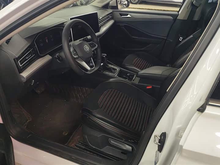 Фото 9 - Volkswagen Sagitar L