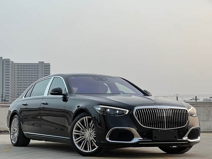 Фото 3 - Mercedes-Benz Maybach S-Class