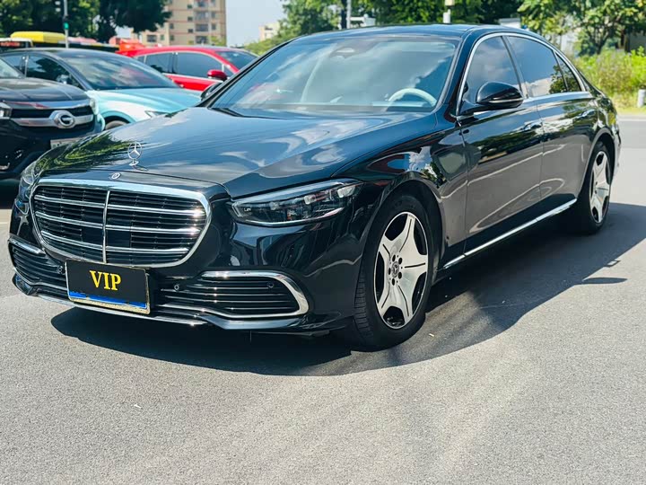 Фото 3 - Mercedes-Benz S-Class