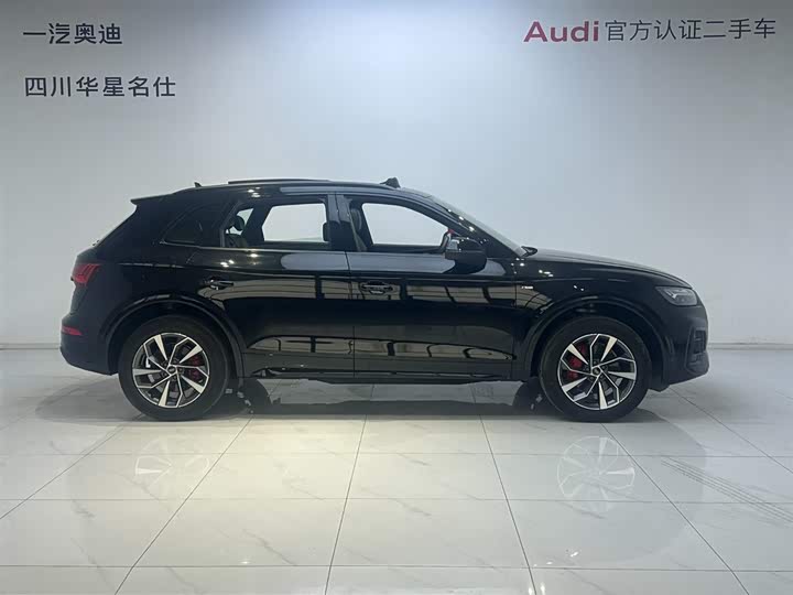 Фото 3 - Audi Q5L