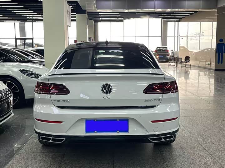 Фото 8 - Volkswagen CC