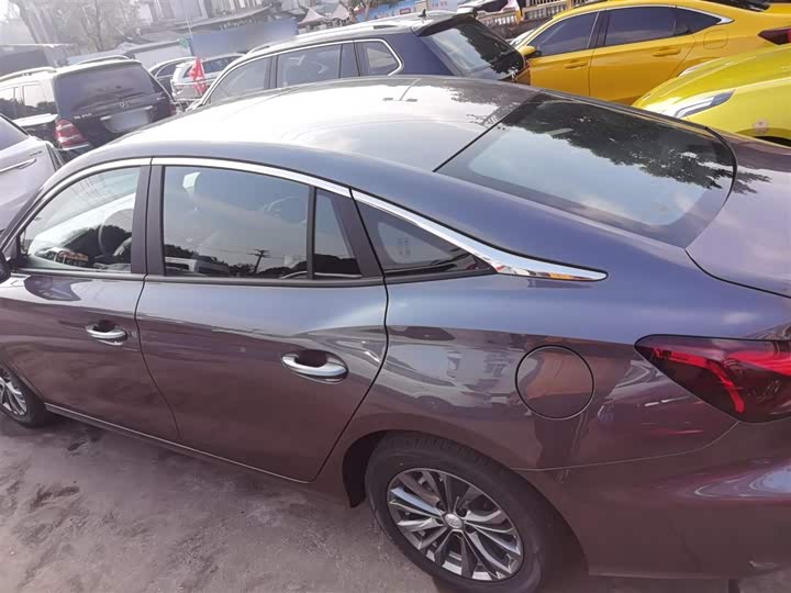 Фото 5 - MG Motor 5