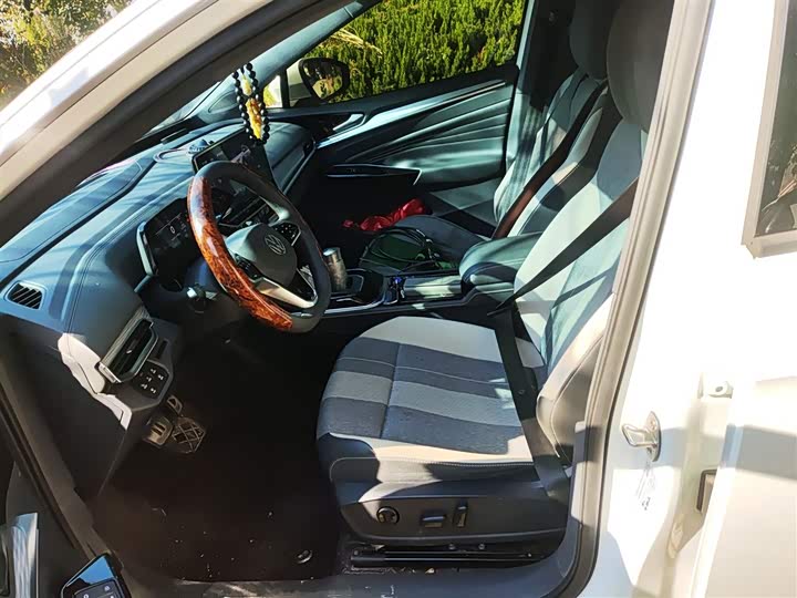 Фото 8 - Volkswagen ID.4 Crozz