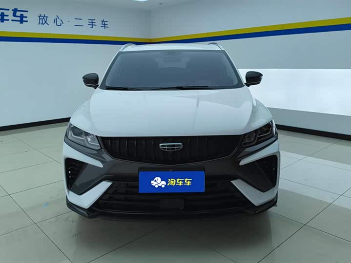 Фото 2 - Geely Coolray