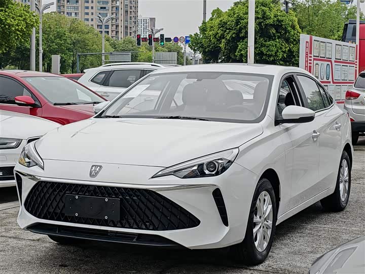 Фото 1 - Roewe i5