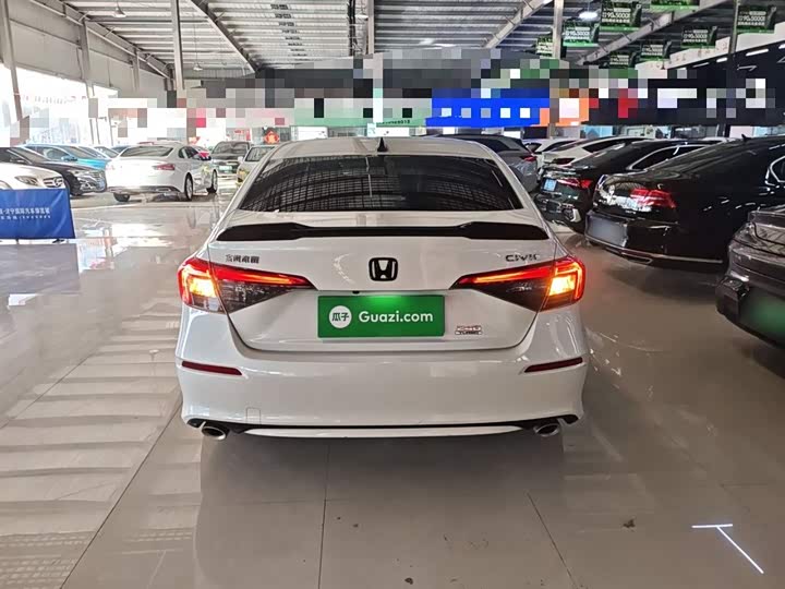 Фото 6 - Honda Civic