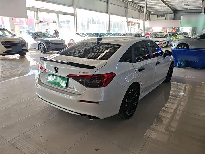 Фото 7 - Honda Civic