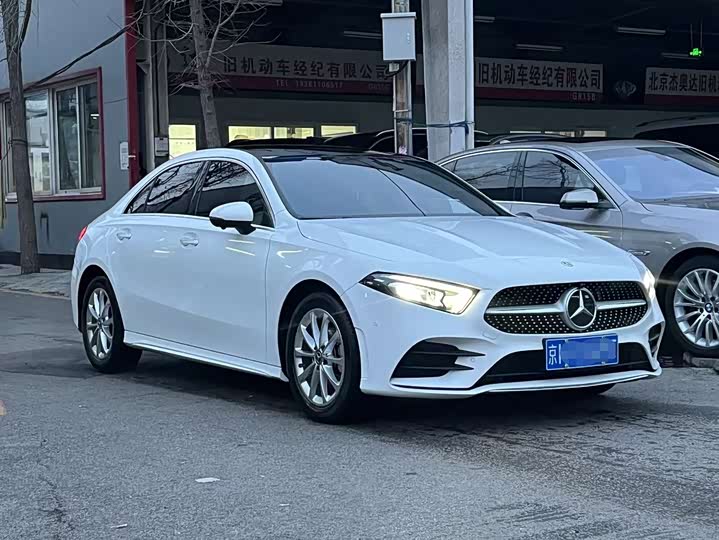 Фото 3 - Mercedes-Benz A-Class