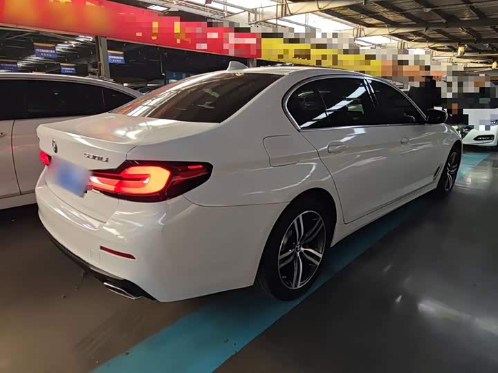 Фото 7 - BMW 5 Series