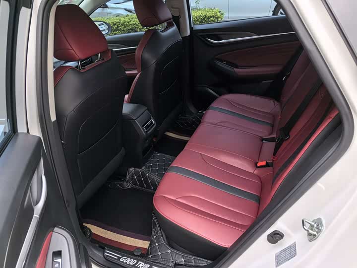 Фото 9 - Changan Eado Plus