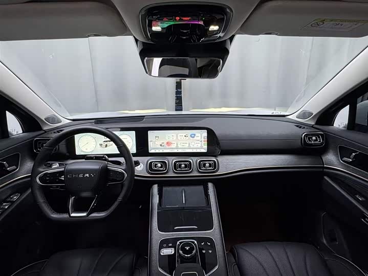 Фото 8 - Chery Tiggo 9