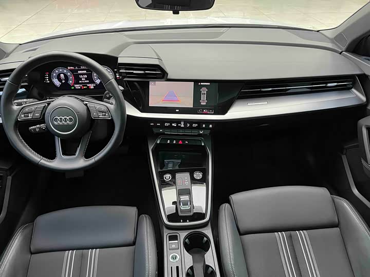 Фото 2 - Audi A3