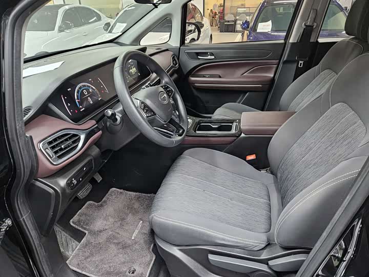 Фото 6 - GAC Trumpchi M6