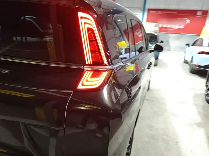 Фото 8 - Bestune NAT