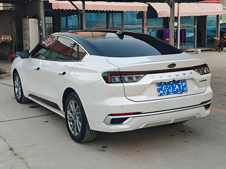 Фото 7 - Ford Mondeo