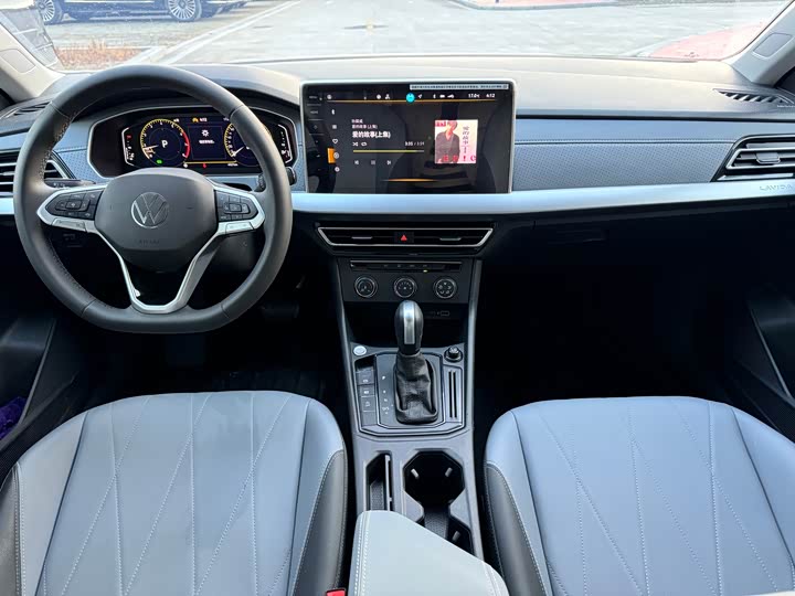 Фото 5 - Volkswagen Lavida