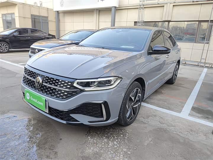 Фото 2 - Volkswagen Lavida