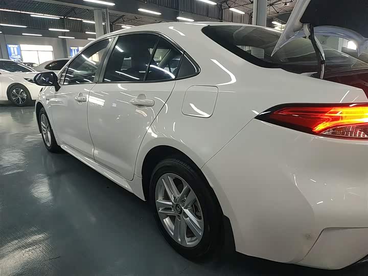 Фото 5 - Toyota Levin