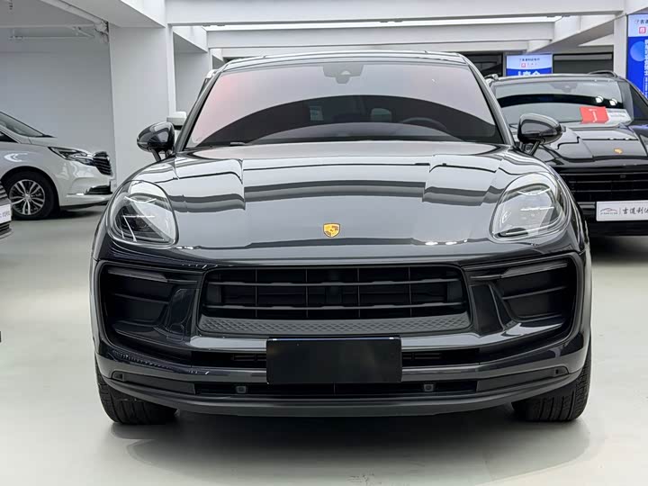 Фото 2 - Porsche Macan