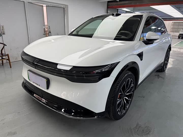 Фото 1 - Zeekr 7X