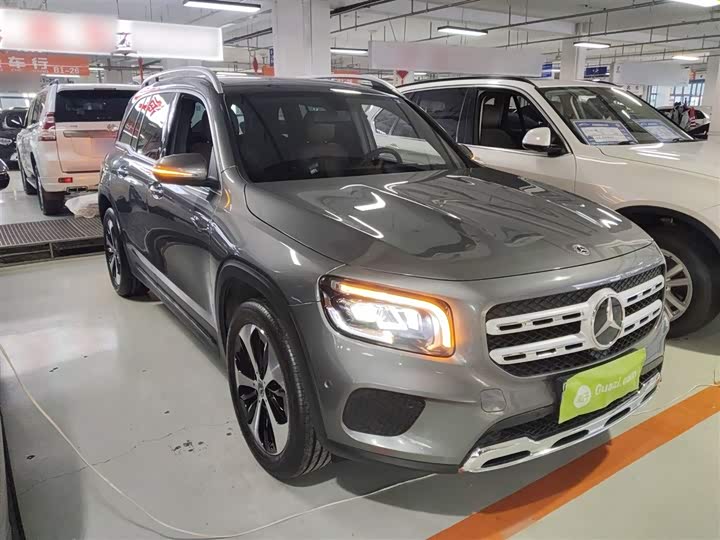 Фото 4 - Mercedes-Benz GLB-Class