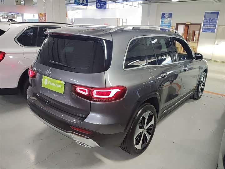 Фото 7 - Mercedes-Benz GLB-Class