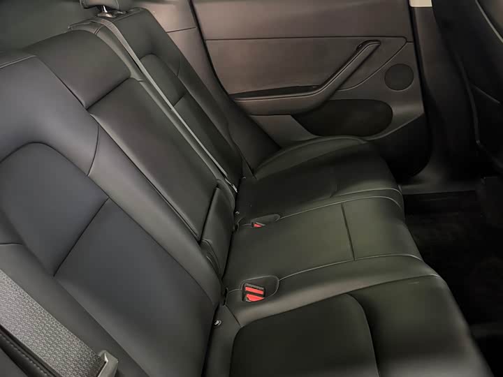 Фото 9 - Tesla Model Y